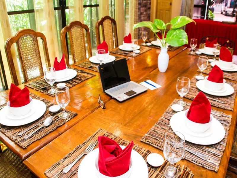 Roxas President'S Inn מראה חיצוני תמונה