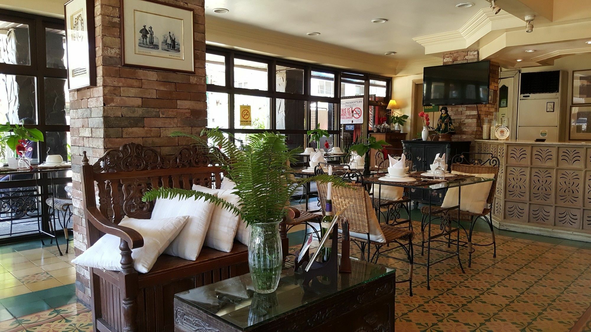 Roxas President'S Inn מראה חיצוני תמונה