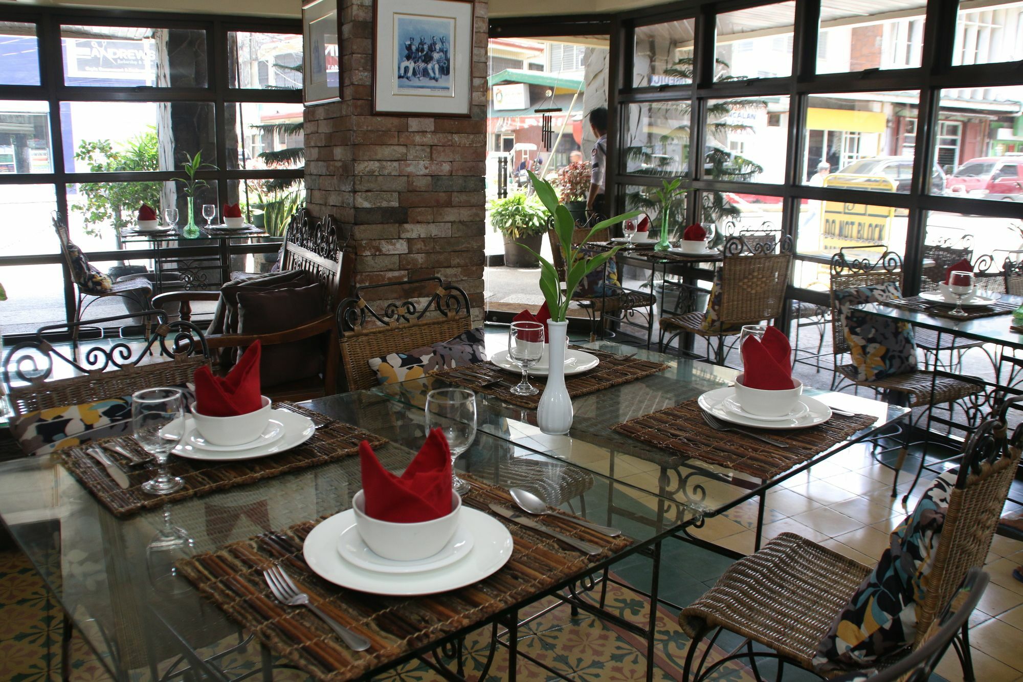Roxas President'S Inn מראה חיצוני תמונה
